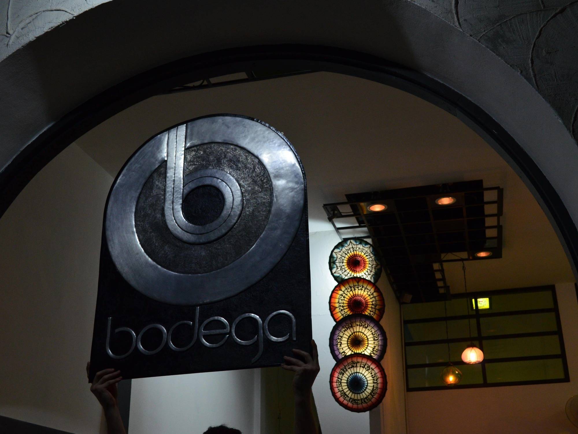 Bodega Bangkok Soi 23 (Adults Only) Hostel Exterior foto